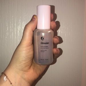 4 for $25 glossier futuredew
